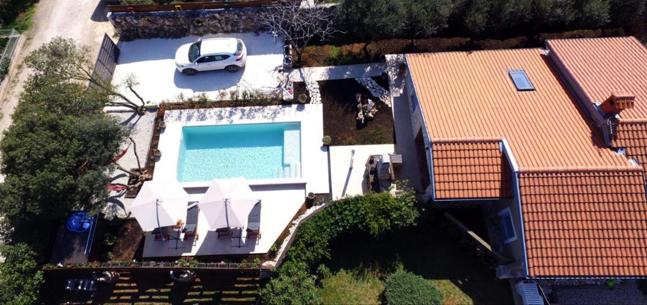 Haus Holiday home *